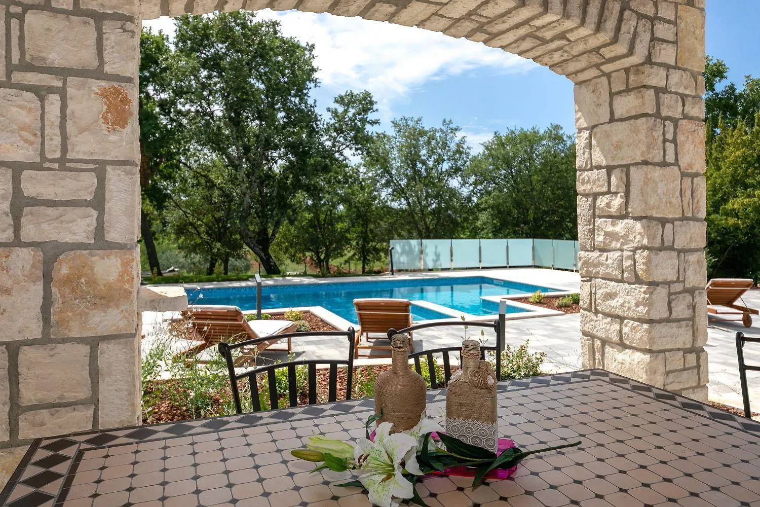 Strandnahe Steinvilla Nur 800 Meter Zum Strand Mit Privatpool, Bbq, Waschmaschine Funtana Croatia