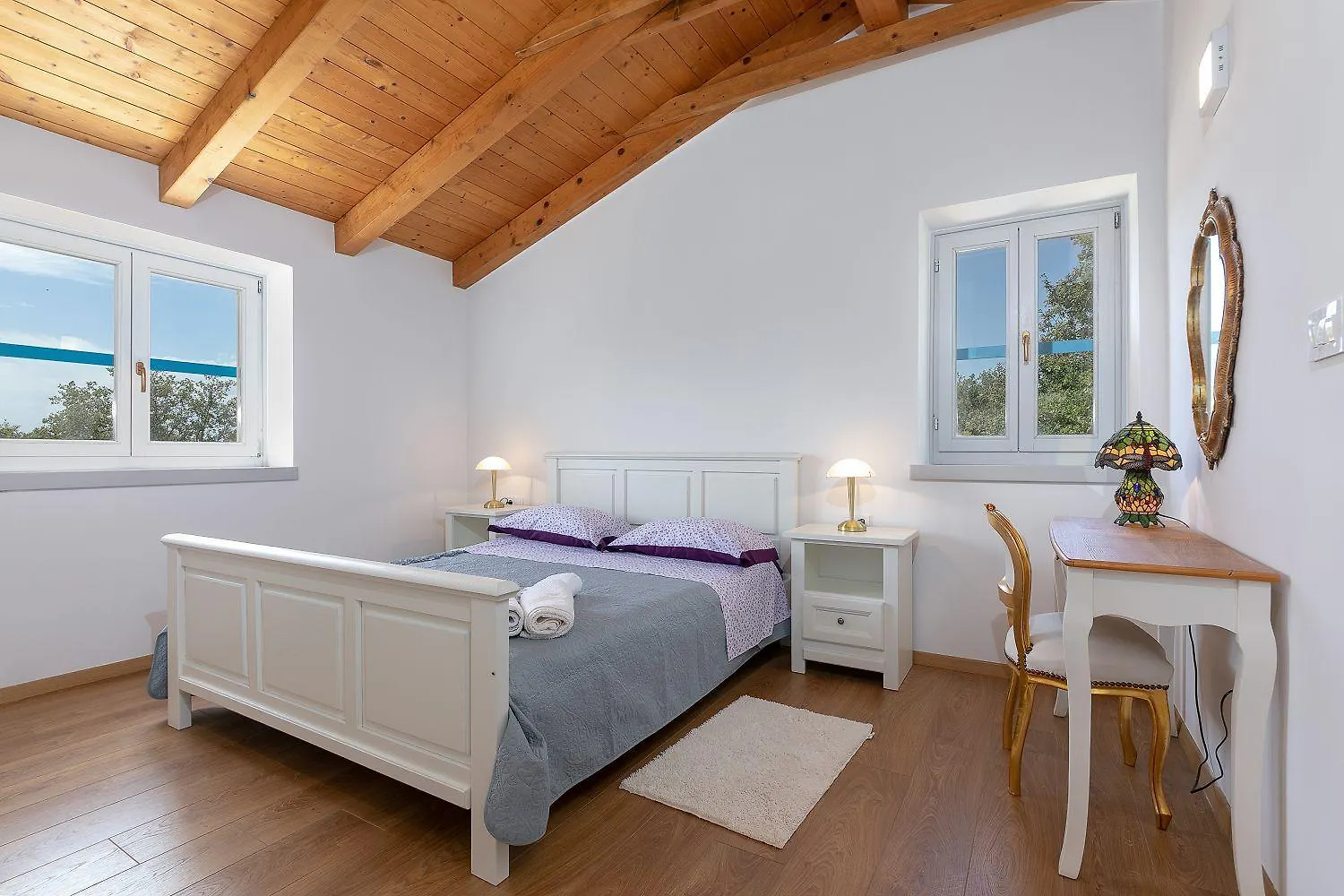 Strandnahe Steinvilla Nur 800 Meter Zum Strand Mit Privatpool, Bbq, Waschmaschine Funtana Croatia